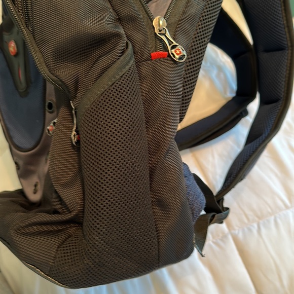 Swissgear computer bag - Picture 7 of 10